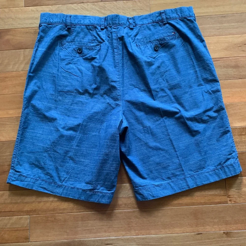 Tommy Hilfiger 42 Chino Shorts Blue Excellent Textured Cotton Flat Front Pockets